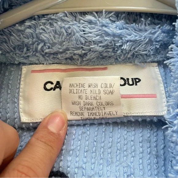 Canyon Group Blue Chenille Vintage Cow and Star Robe - Picture 5 of 6